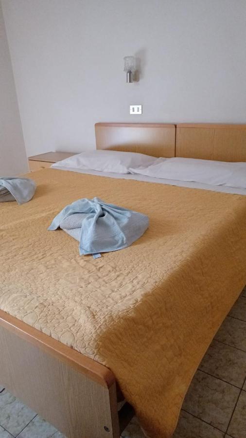 Hotel Villa del Prato cucina romagnola e possibilità Pacchetto Spiaggia Bellariva Di Rimini Exterior foto